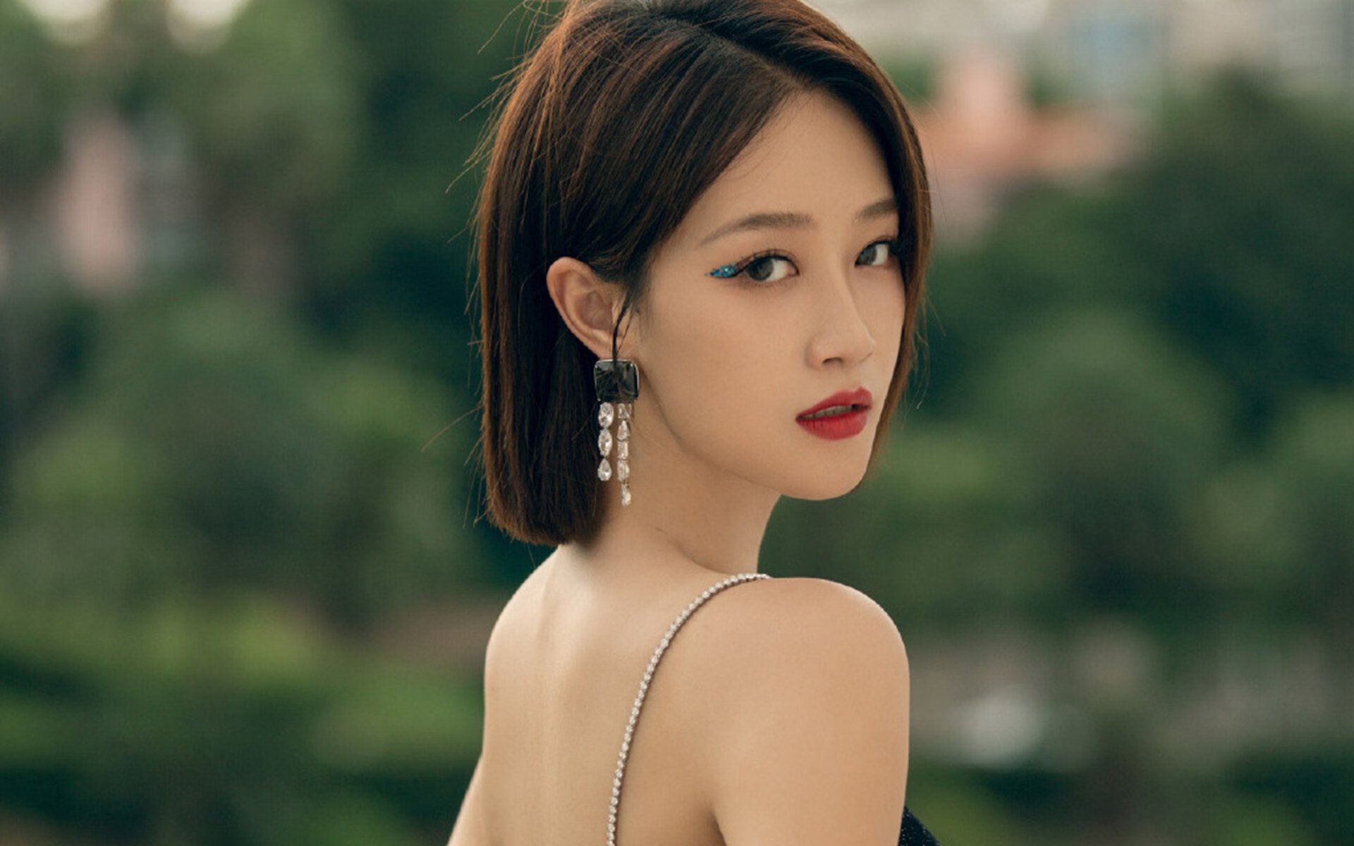 亚洲杯决赛国足惜败沙特,亚洲杯国足视频